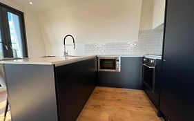 Star London Uxbridge Road 2-Bed Retreat